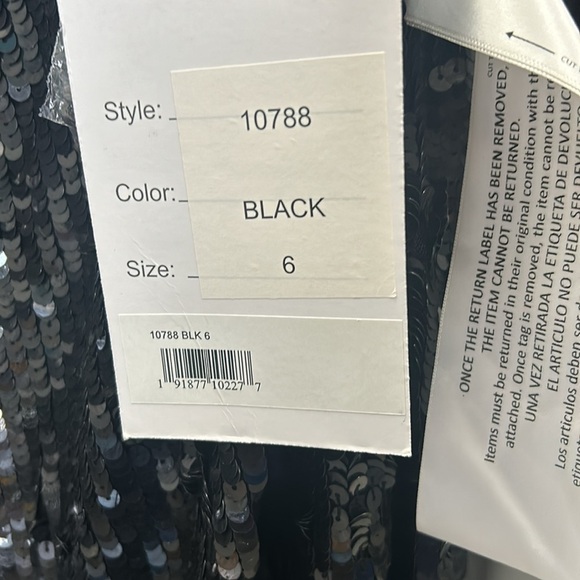 Mac Duggal 10788 NWT SEQUINED ONE SLEEVE COLUMN GOWN - Picture 6 of 9